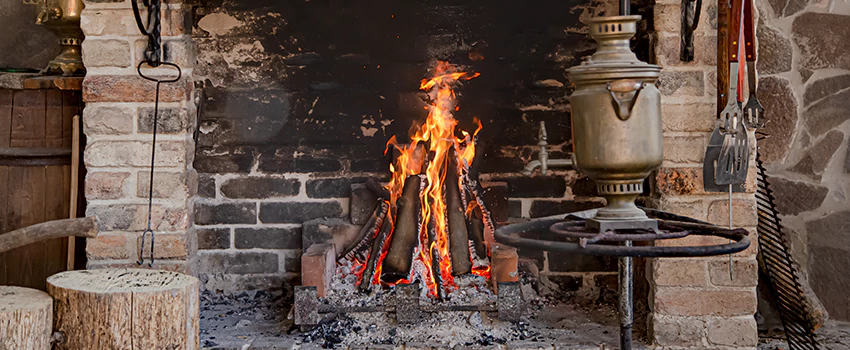 Traditional Fireplace Design Refurbishment Costs in Newtonville, Ontario